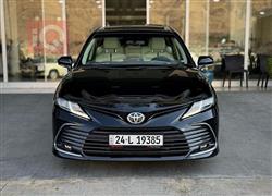 تۆیۆتا کامری